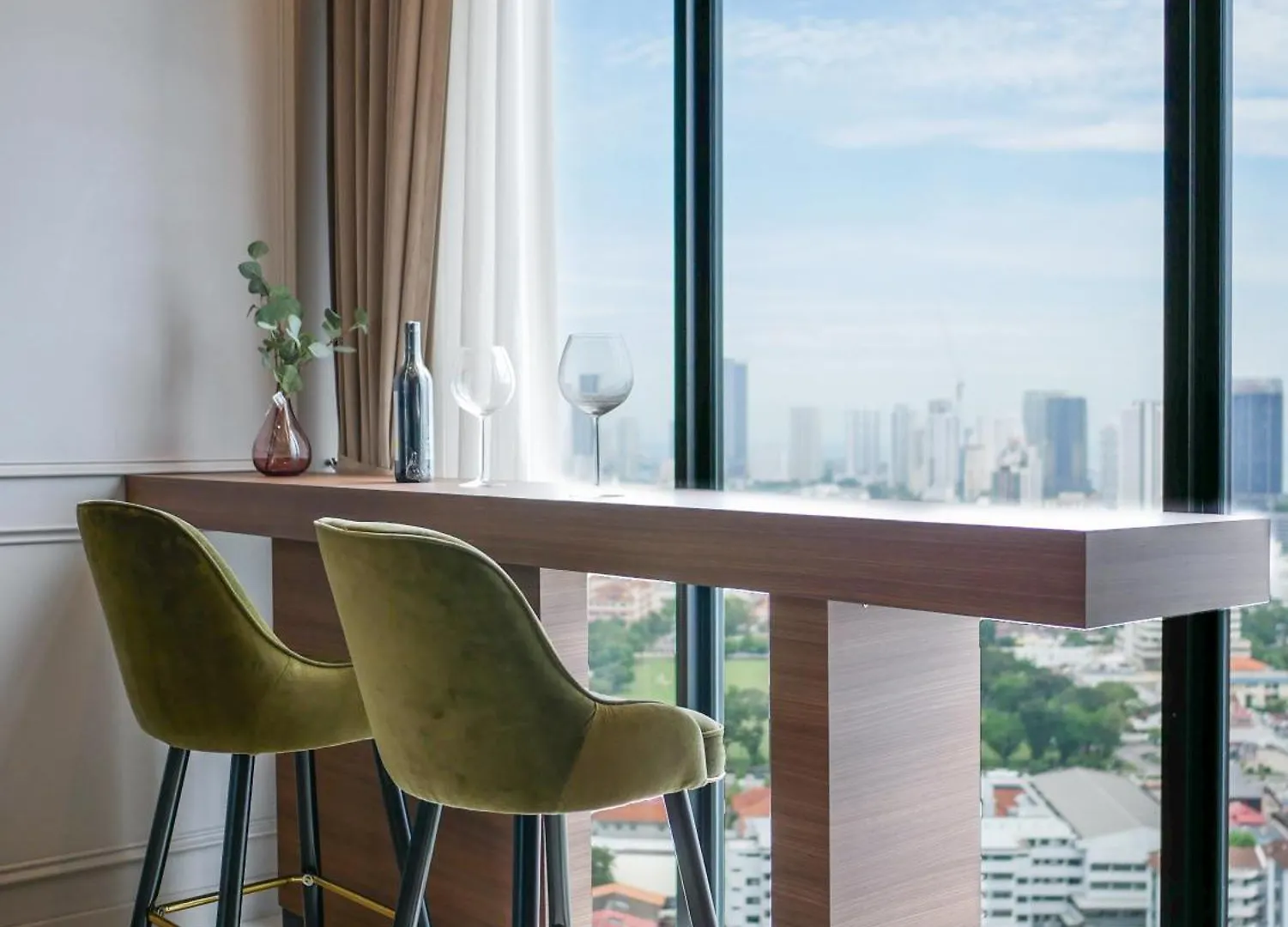 Beacon Executive Suites By S&F #Infinitypool #Skygym George Town 0*,