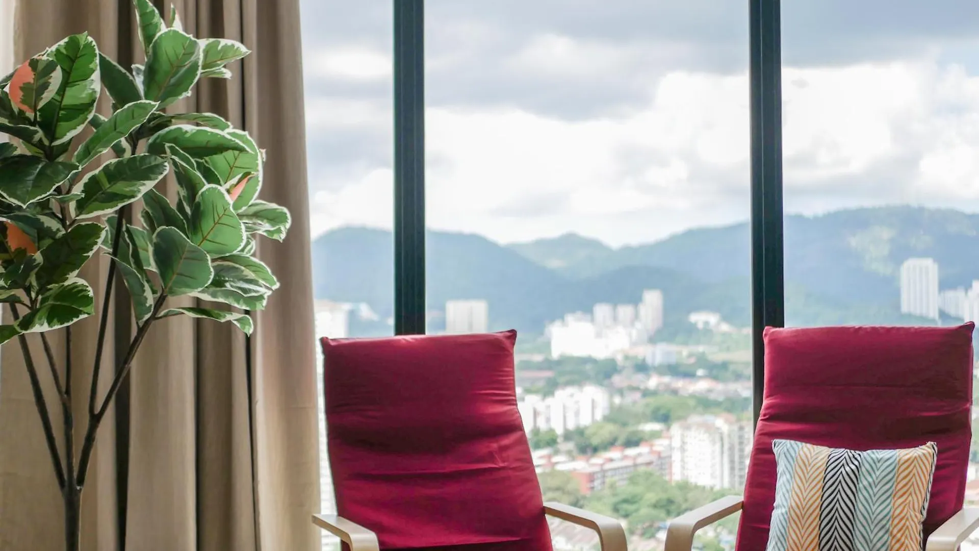 Beacon Executive Suites By S&F #Infinitypool #Skygym George Town Malaysia